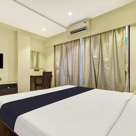 Oak Hotel Skydale